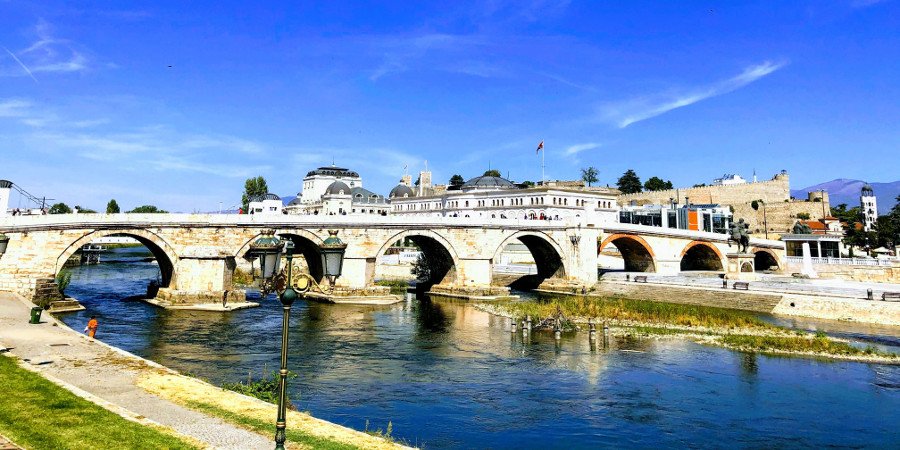 Skopje: il Ponte sul fiume Vardar